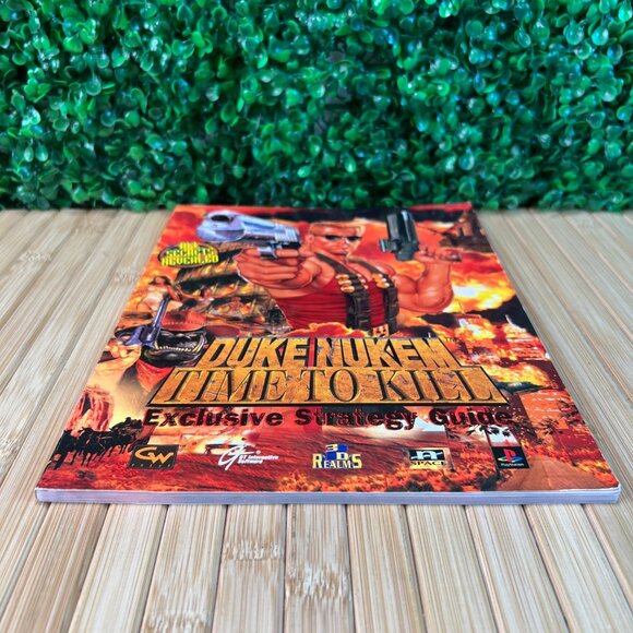 Duke Nukem Time to Kill GW Press Official Exclusive Strategy Game Guide Book - Picture 4 of 14